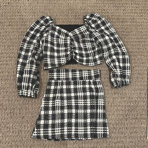 Long sleeve crop top + mini skirt set in black and white checks
